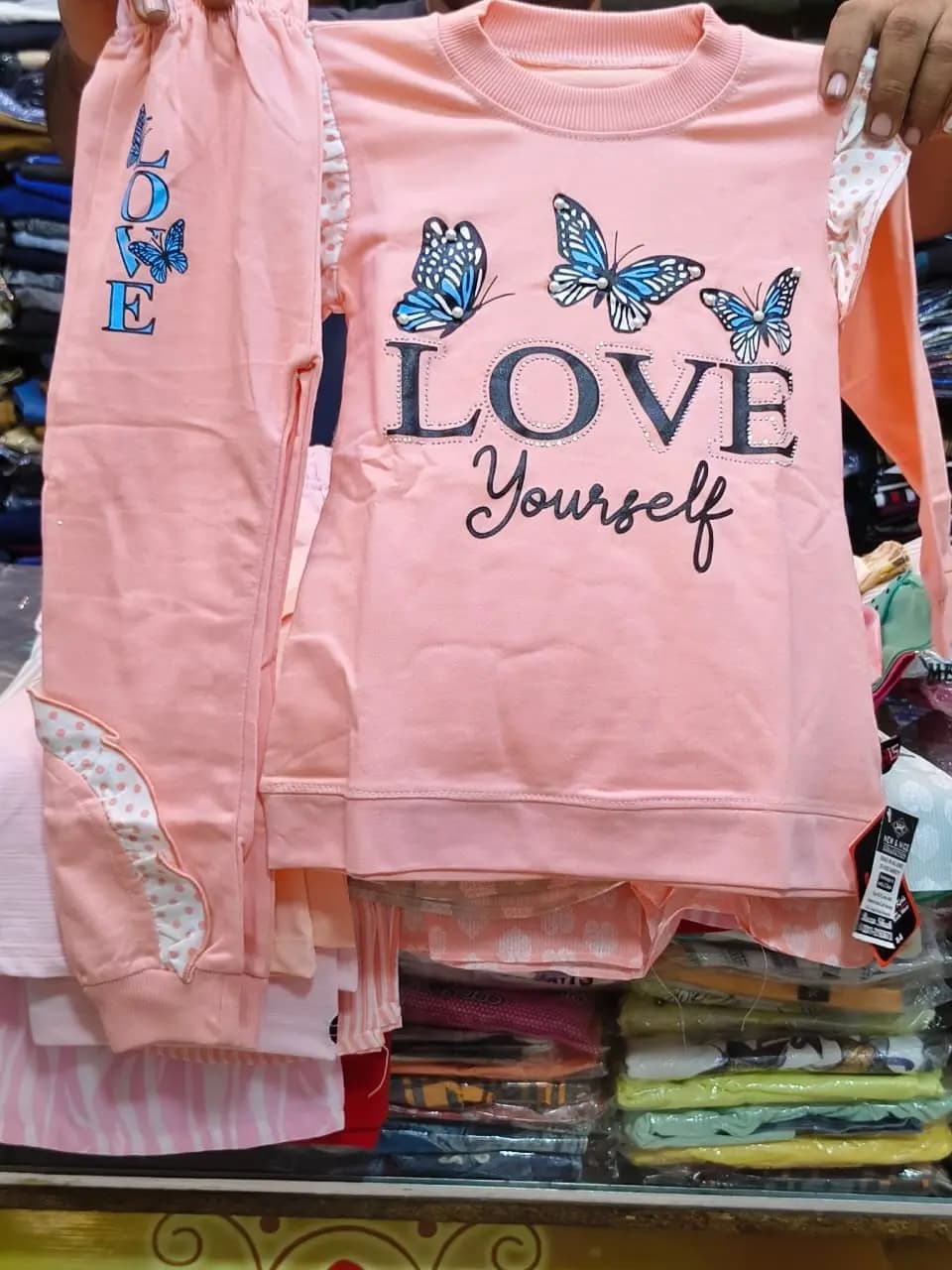 baby dresses in Wah Cantt, Wah Cantonment