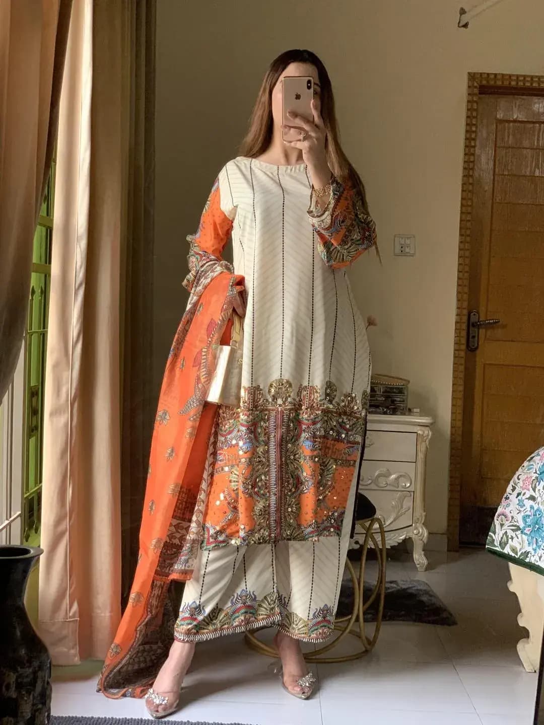 Pakistani printed embroidered kurta set in Lahore